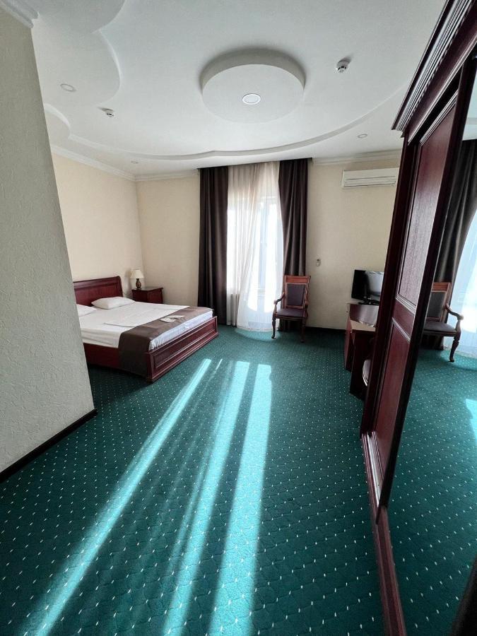 Grand Nur Hotel Tashkent Exterior photo