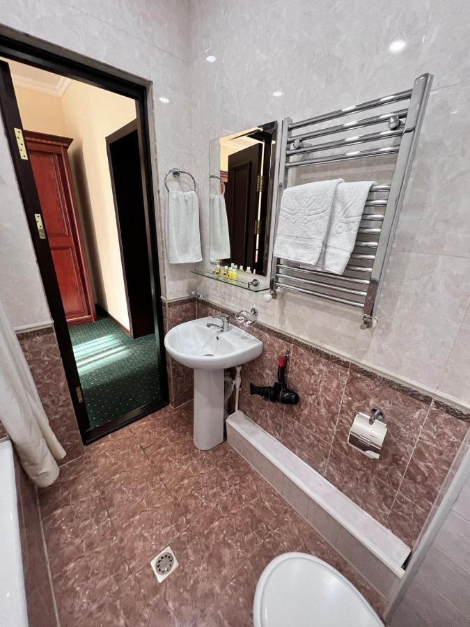 Grand Nur Hotel Tashkent Exterior photo