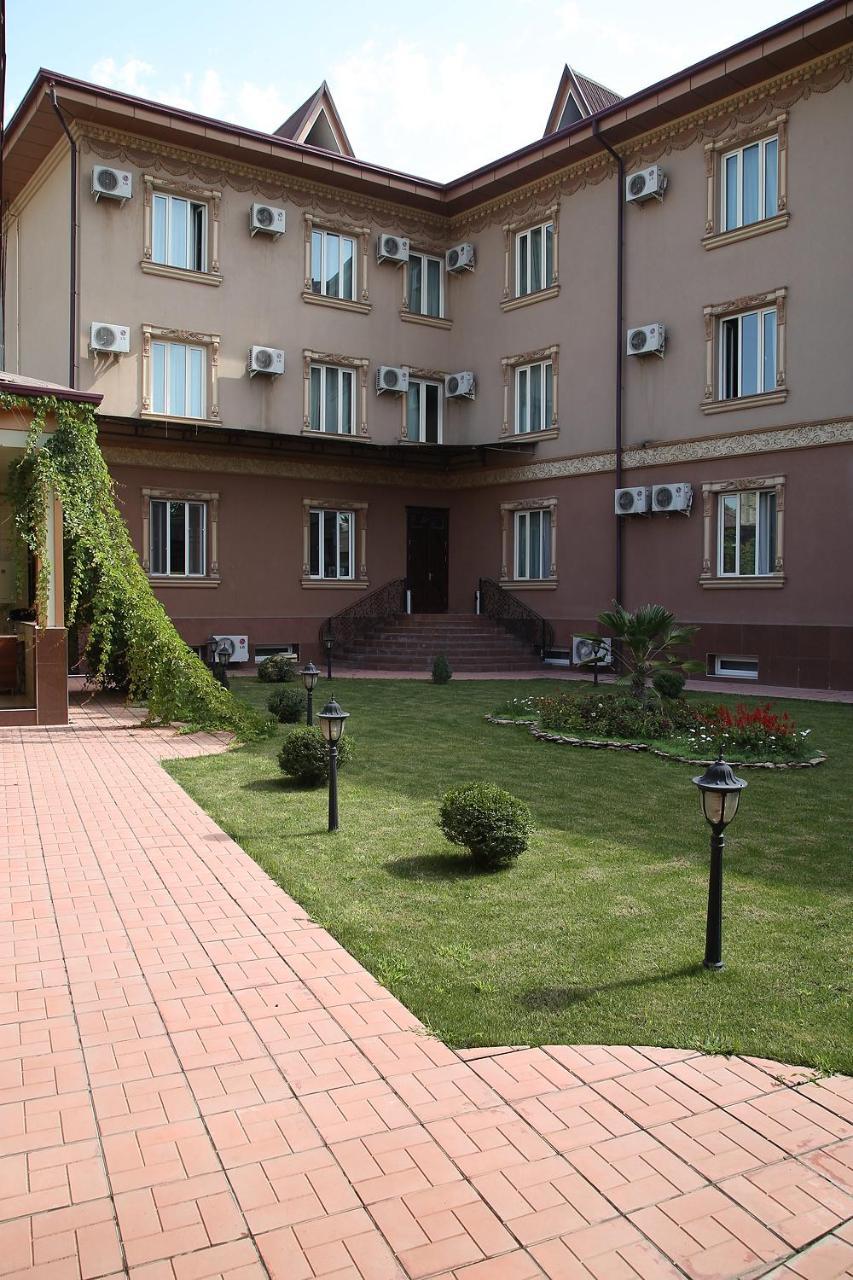 Grand Nur Hotel Tashkent Exterior photo