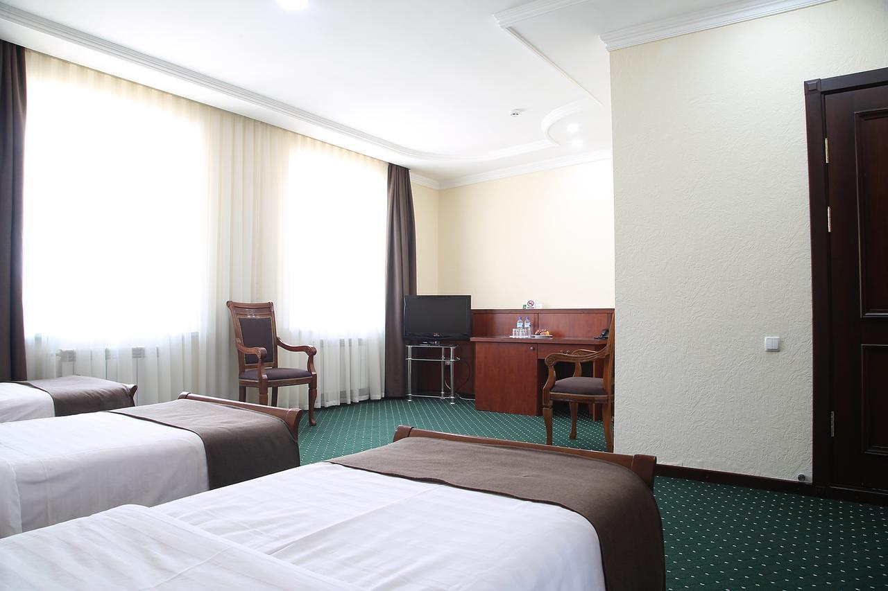 Grand Nur Hotel Tashkent Exterior photo